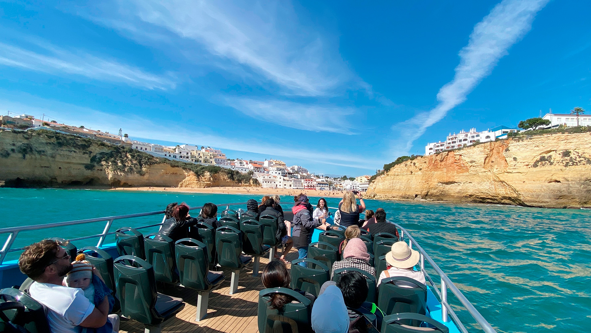 GRUTAS DE BENAGIL E COSTA ALGARVIA